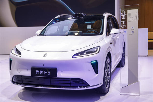 懂车更懂你 利来体育亮相2025世界智能网联汽车大会