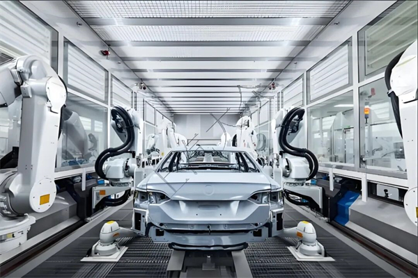 当技术开花、改革结果：上汽的“硬核反攻”